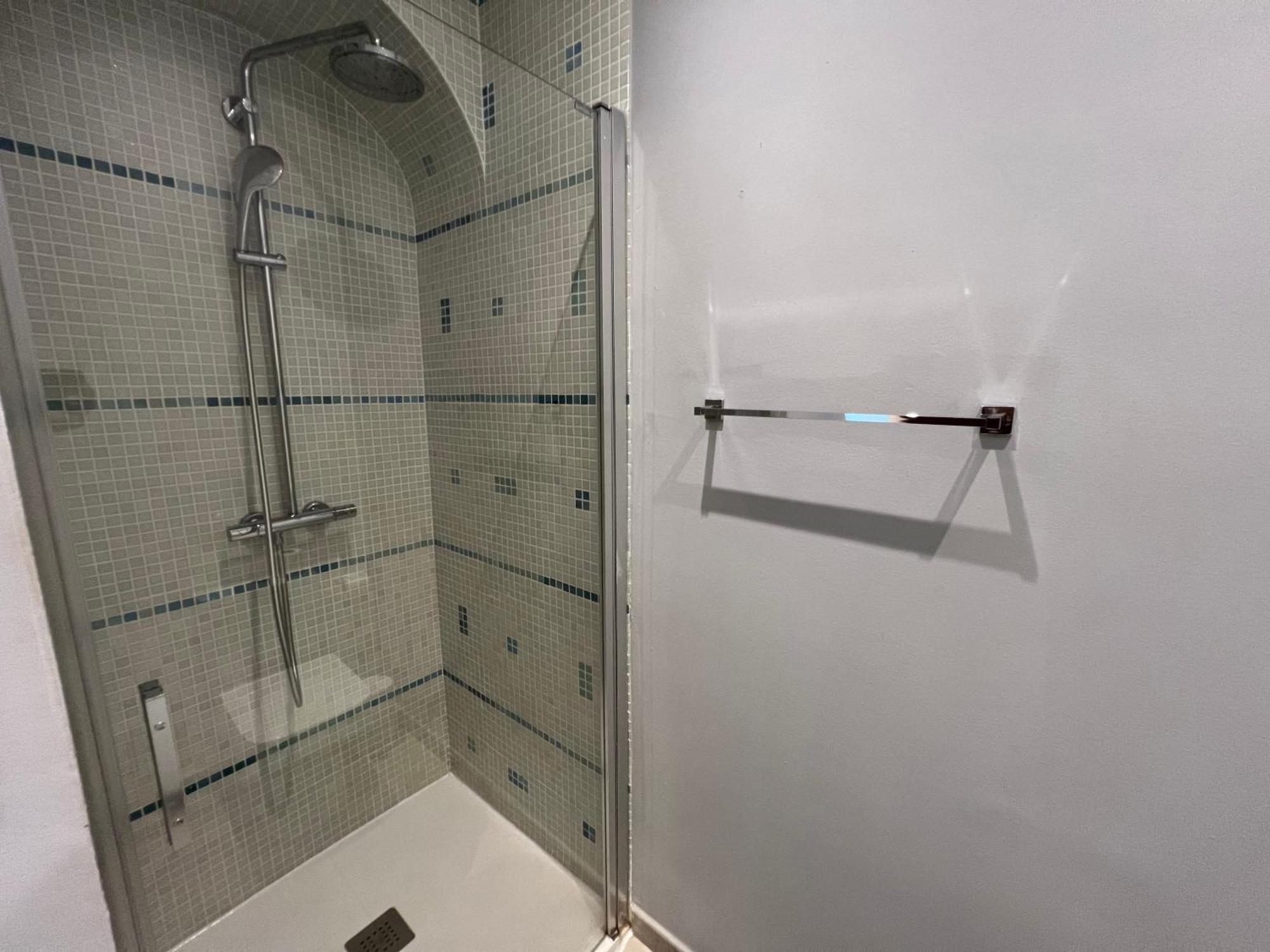Appartamento Luxe 2Br Family Oasis In Gibilterra Esterno foto