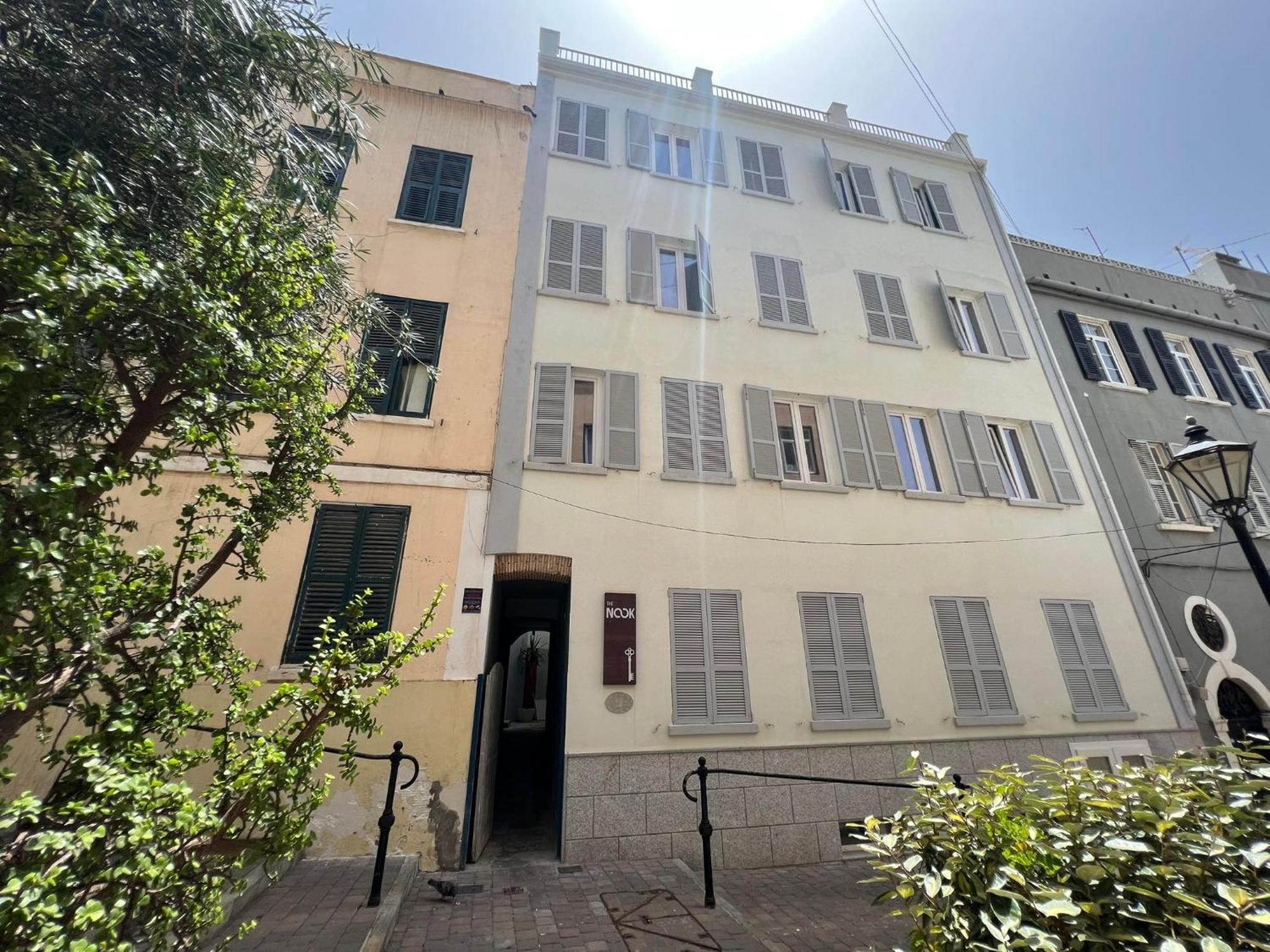 Appartamento Luxe 2Br Family Oasis In Gibilterra Esterno foto